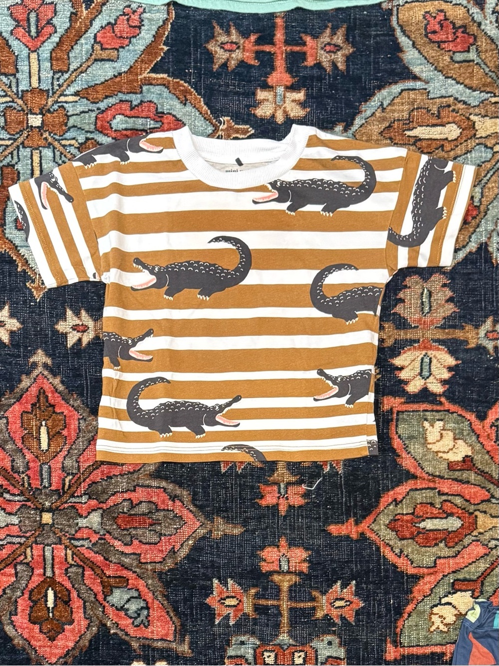 Mini Rodini Mustard & White Crocodile Stripe Tee Size 92/98 1.5-3 years